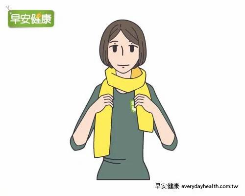 围巾3款围法最保暖 预防鼻子过敏、肩颈酸痛