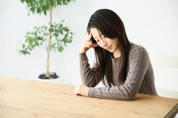 床头放了这些 难怪夜夜失眠