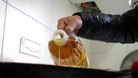 医生:肝脏有“三怕” 两个伤肝坏习惯 需改正!