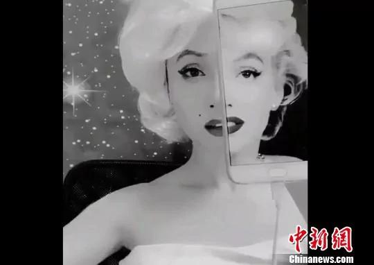 辣妈直播“易容术”走红 撞脸了200多位明星
