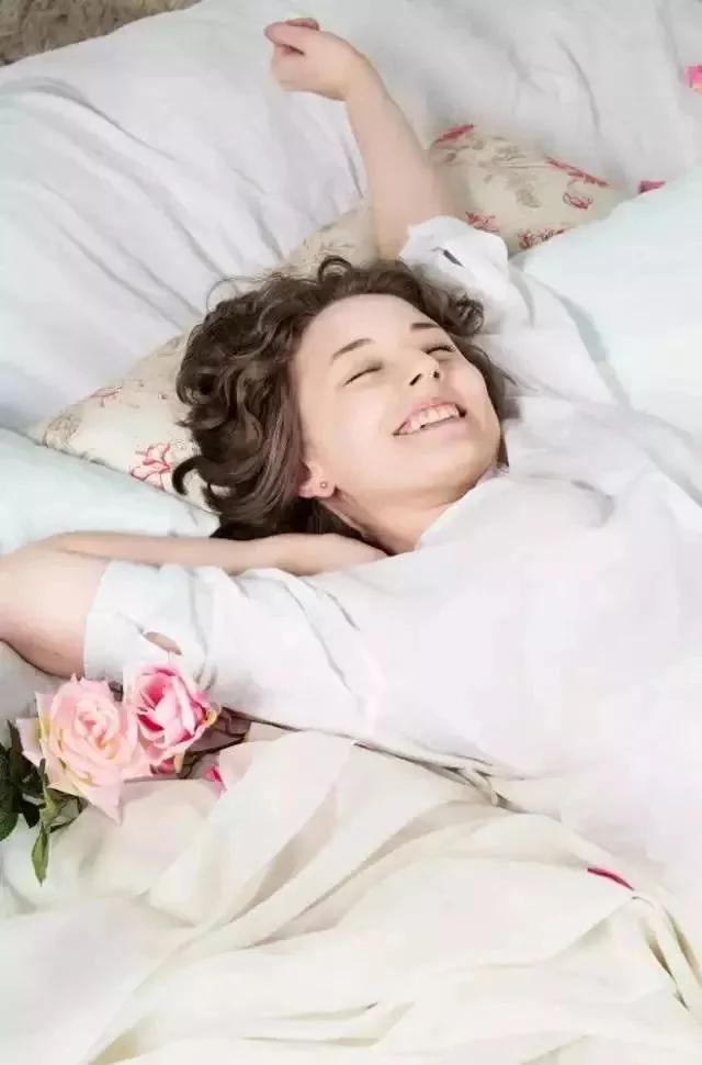 床垫上那层膜需要撕掉吗?这么多年你都做错了!