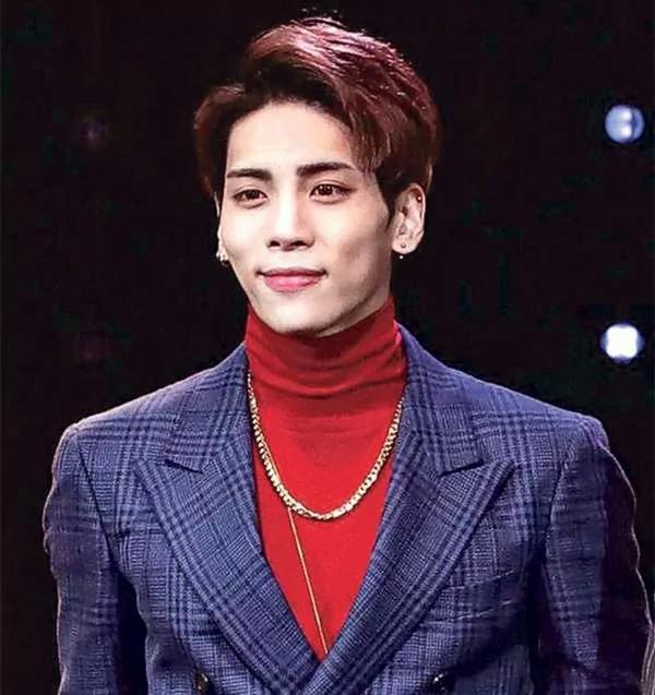 为陪伴忧郁症女友 男友做了“爱心签筒” 每抽出一支签都让大家感动!