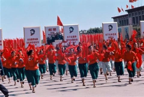 颠倒是非的“探索” ——评中国教育部新历史教科书送审本