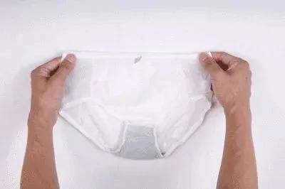 袜子和内裤可以放在一起洗吗?