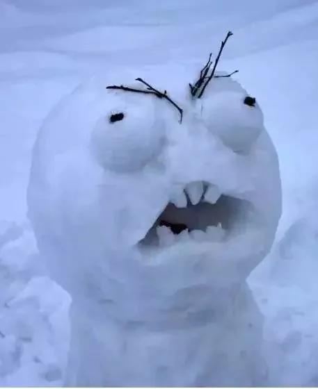 下雪了让男朋友给我拍张美照发朋友圈 看完想分手…