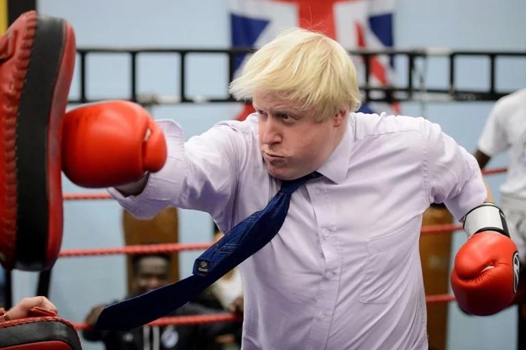 英国话题太紧张了 爆笑一下…!!!