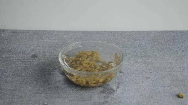葡萄干很脏别再直接吃了 教你正确清洗小技巧 洗的干净吃的放心