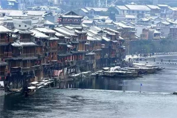 中国最美十大古镇下雪了 美到令人心醉