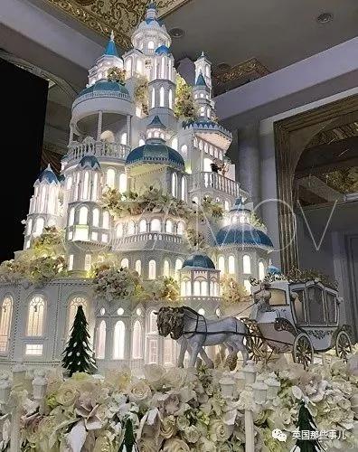 100万一个的结婚蛋糕啥样?贫穷限制了我的想象力