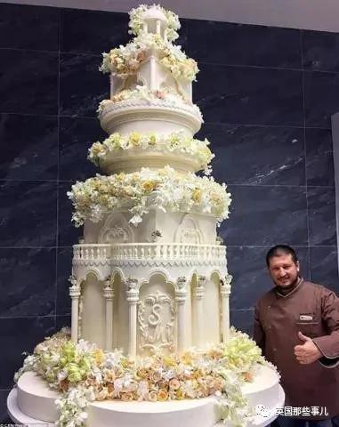 100万一个的结婚蛋糕啥样?贫穷限制了我的想象力