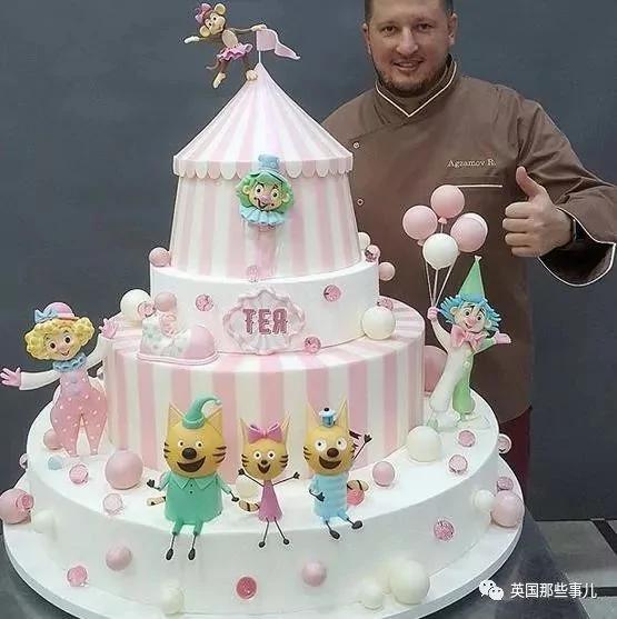 100万一个的结婚蛋糕啥样?贫穷限制了我的想象力