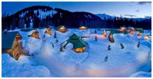 这里的人最抗冻 冰天雪地也是短袖出门