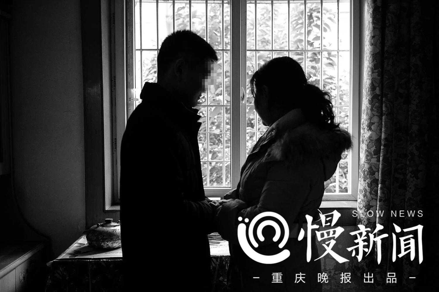 男子被拐走26年 亲妈却早找到"儿子"