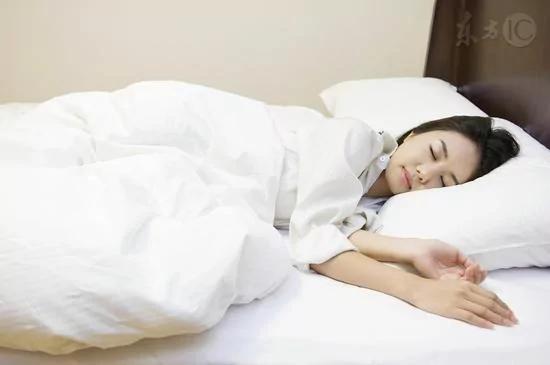 哪種睡姿最健康？你可能誤會了很多年