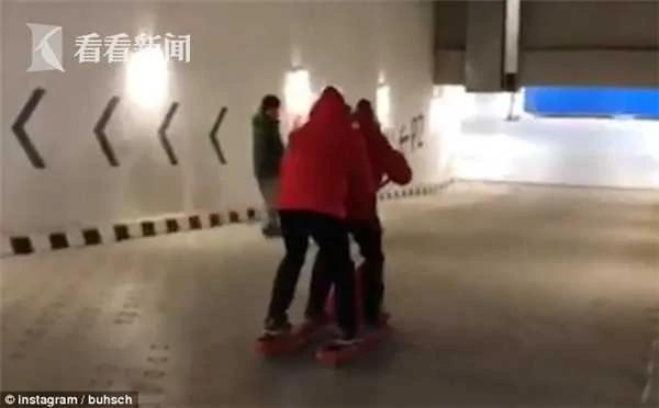 请勿模仿!平昌冬奥会运动员这样乘坐电梯