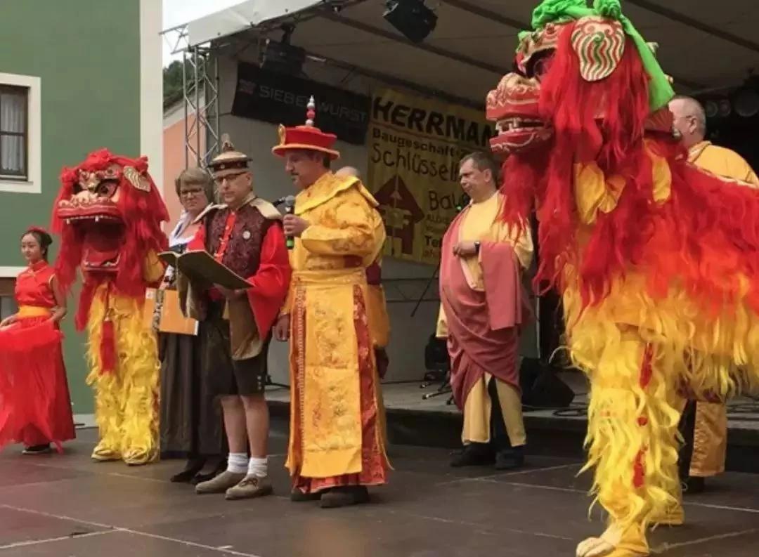 奇!这个德国小镇居民竟然自称是中国人