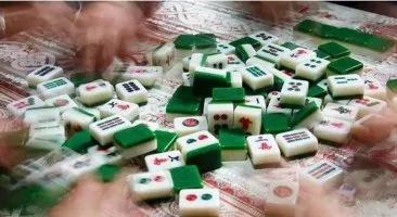 牌桌大厮杀 学会这招不怕肩颈酸痛来搅局