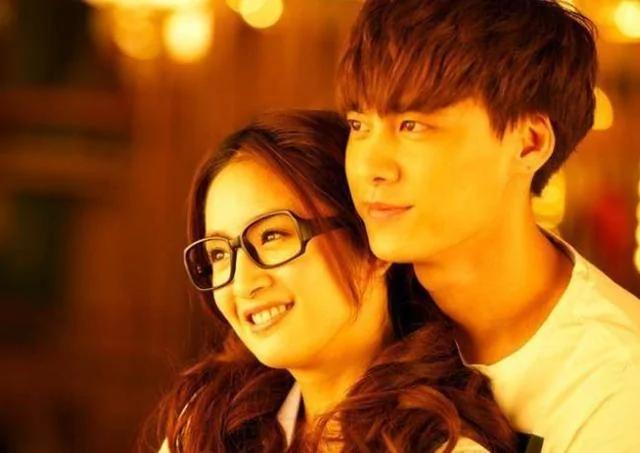 男生追女生的7个小动作 超过4个肯定就是了!