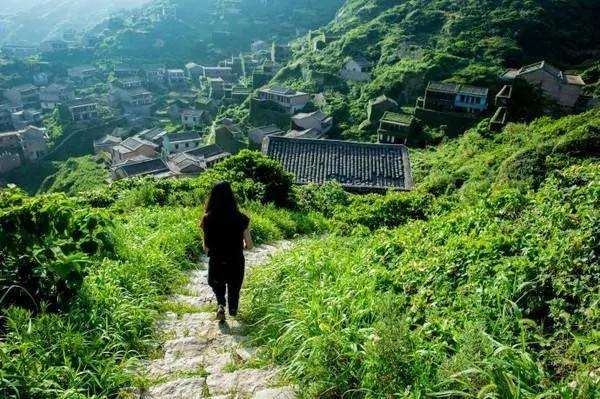 被遗忘20年后 小岛居然美如仙境!