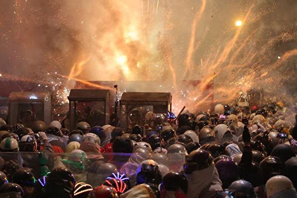 从小年到元宵敬神祭祖的年俗 天公日到元宵
