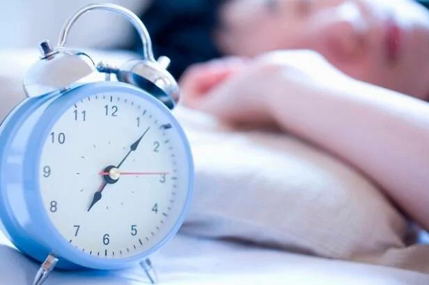 “8小时睡眠”神话不可信 改善睡眠有妙招