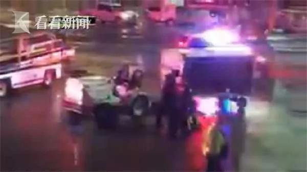 男子误以为上错飞机 打开逃生门逃跑