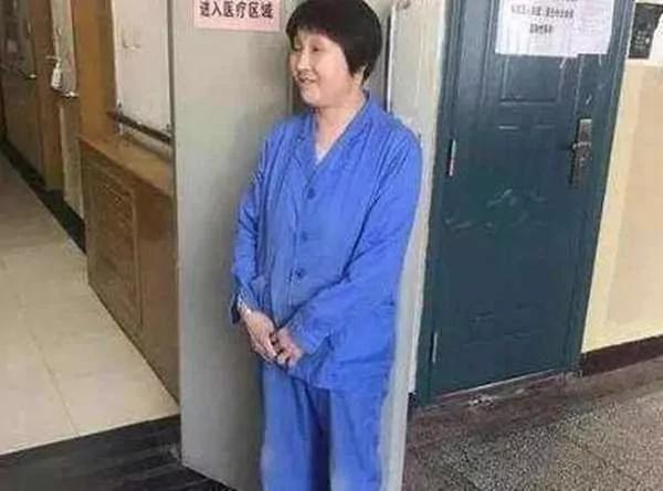 儿子走失后 大妈在医院当“卧底” 一待就是29年…终于在今年 成功和儿子重逢!