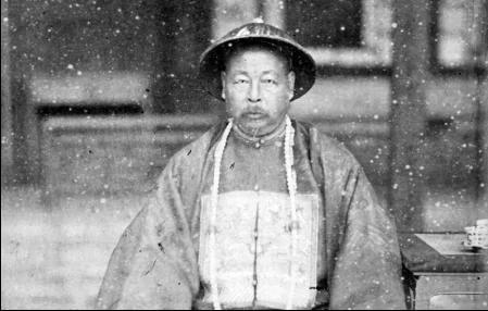 李嘉诚办公室挂的唯一的一幅字!不愧是首富!