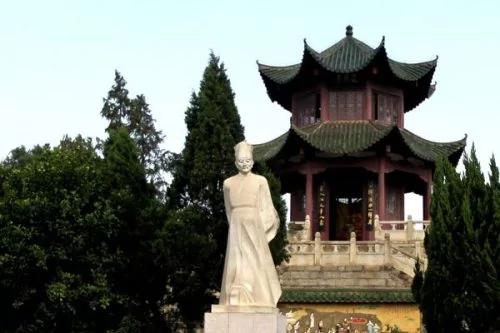白居易竟是唐朝最高法官 刑礼道迭相为用