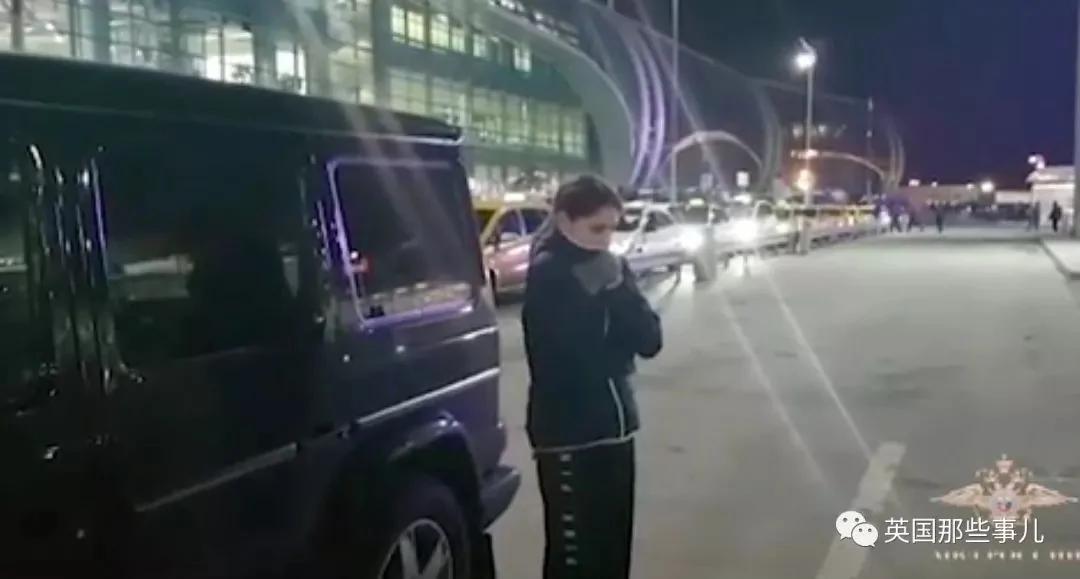 貌美又上进的选美小姐 竟计谋把同龄女当性奴卖掉