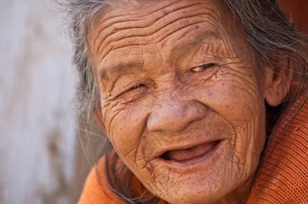 颠覆性结果:江苏对4千多百岁老人的调查报告结论深思