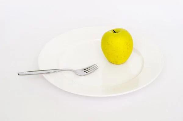 总是忍不住吃太多?三方法改善过剩食欲!
