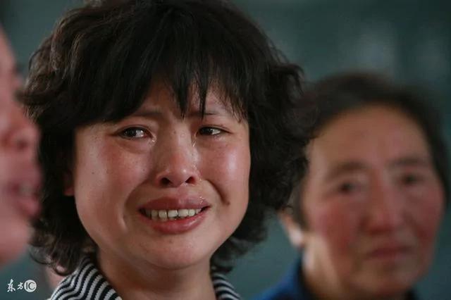 女儿三岁那年不幸走失 15年后我们救了一个老人 没想到竟发生了“神奇的事”!