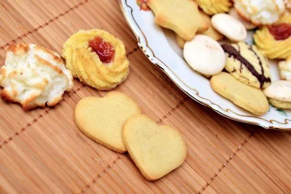 磷酸盐过量伤肾 火锅料、饼乾最好少吃