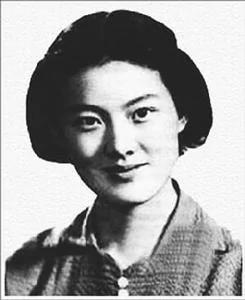 毛泽东爱杨开慧?看看他一生对多少女人下手