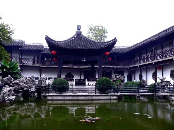 为什么烟花三月下的是扬州?不是苏州 也不是杭州?