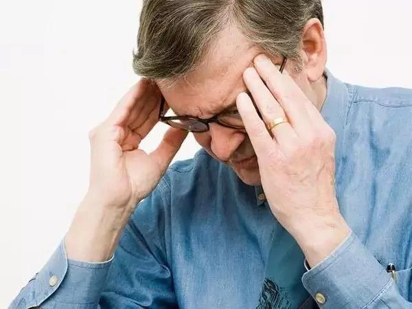 救你一命的帖子!脑血管破裂前的10个信号