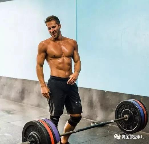 “你这么胖 配不上你的帅老公!”…这妹子给出了最温柔有力的回击