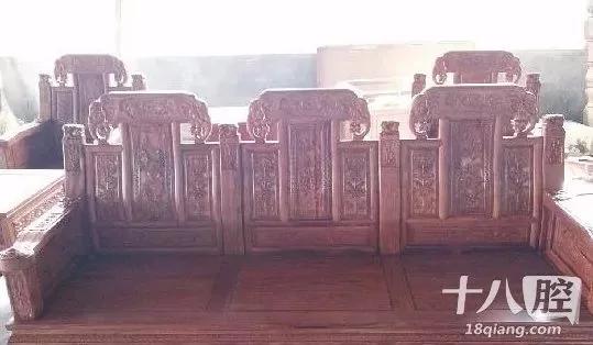 姑娘马上要结婚 男方家里买的家具闹得他们快分手了!