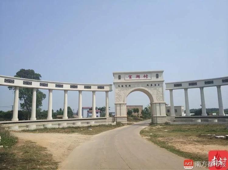 富豪捐2亿建258套别墅赠乡亲 却送不出去!