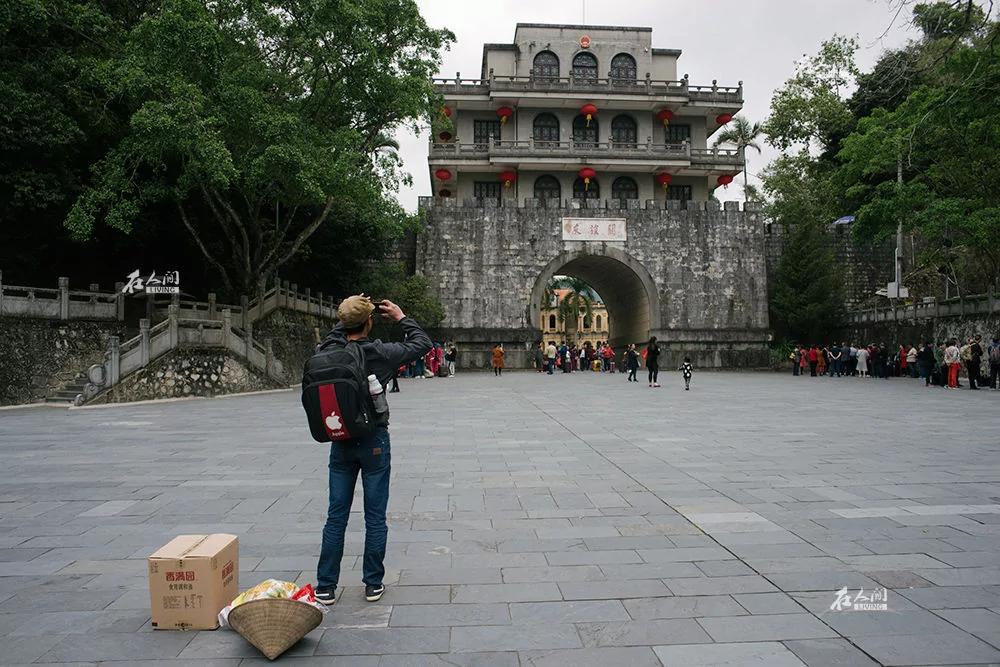 来中国砍甘蔗的越南人!
