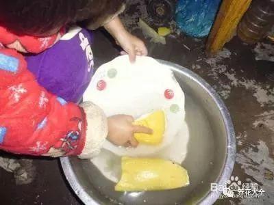 洗碗“不加洗洁精”一样干净不油腻!5招让“水费少一半”的洗碗小妙招