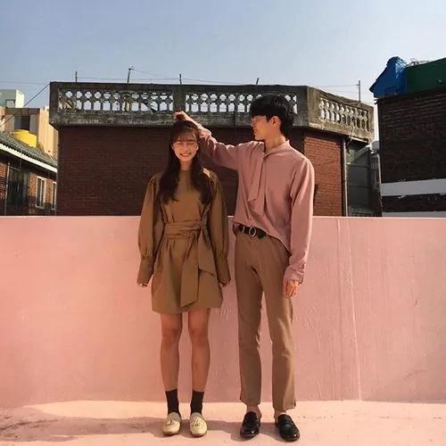 十二星座男对“女性朋友”和“女朋友”的差别待遇!
