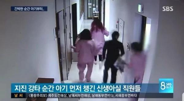 韓國婦產科護理員突然用身體壓住嬰兒 知道原因後護理員回答的八個字讓人淚奔
