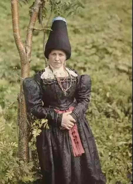 法国富豪用72000张照片带你环游100年前的世界!