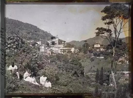 法国富豪用72000张照片带你环游100年前的世界!