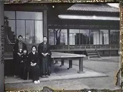 法国富豪用72000张照片带你环游100年前的世界!