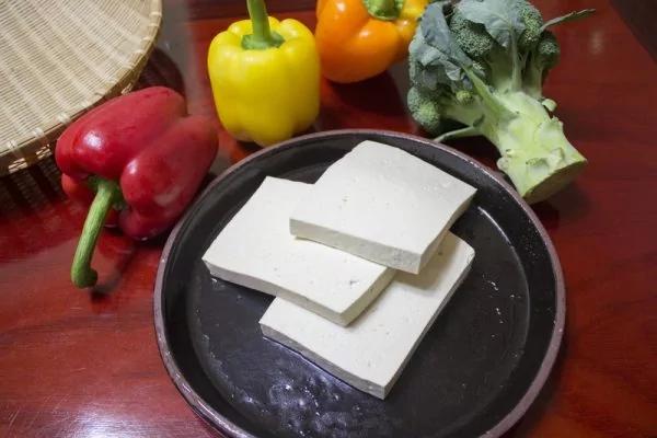 吃豆腐有这么多禁忌?今天我们来为豆腐洗刷洗刷冤屈