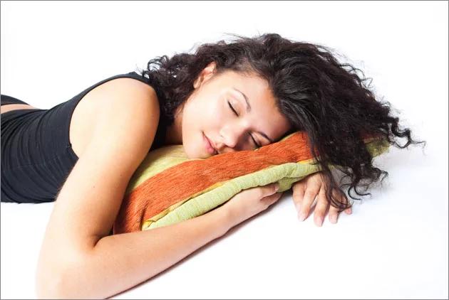 长期晚睡 等于自杀!12个不要命的睡眠习惯