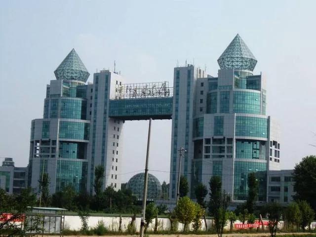 贵州最奇葩建筑大开眼界 你见过几个?